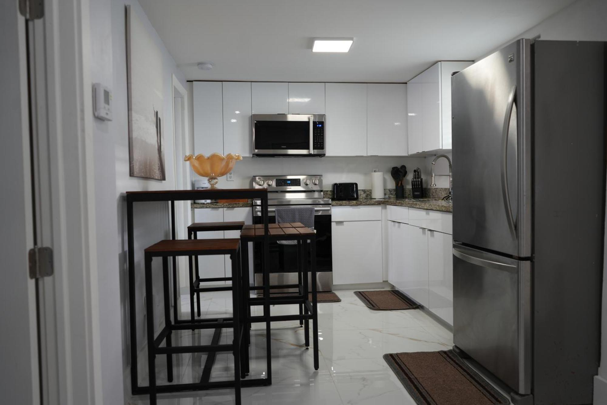Charming Two Bedroom Apartment. Маямі Екстер'єр фото