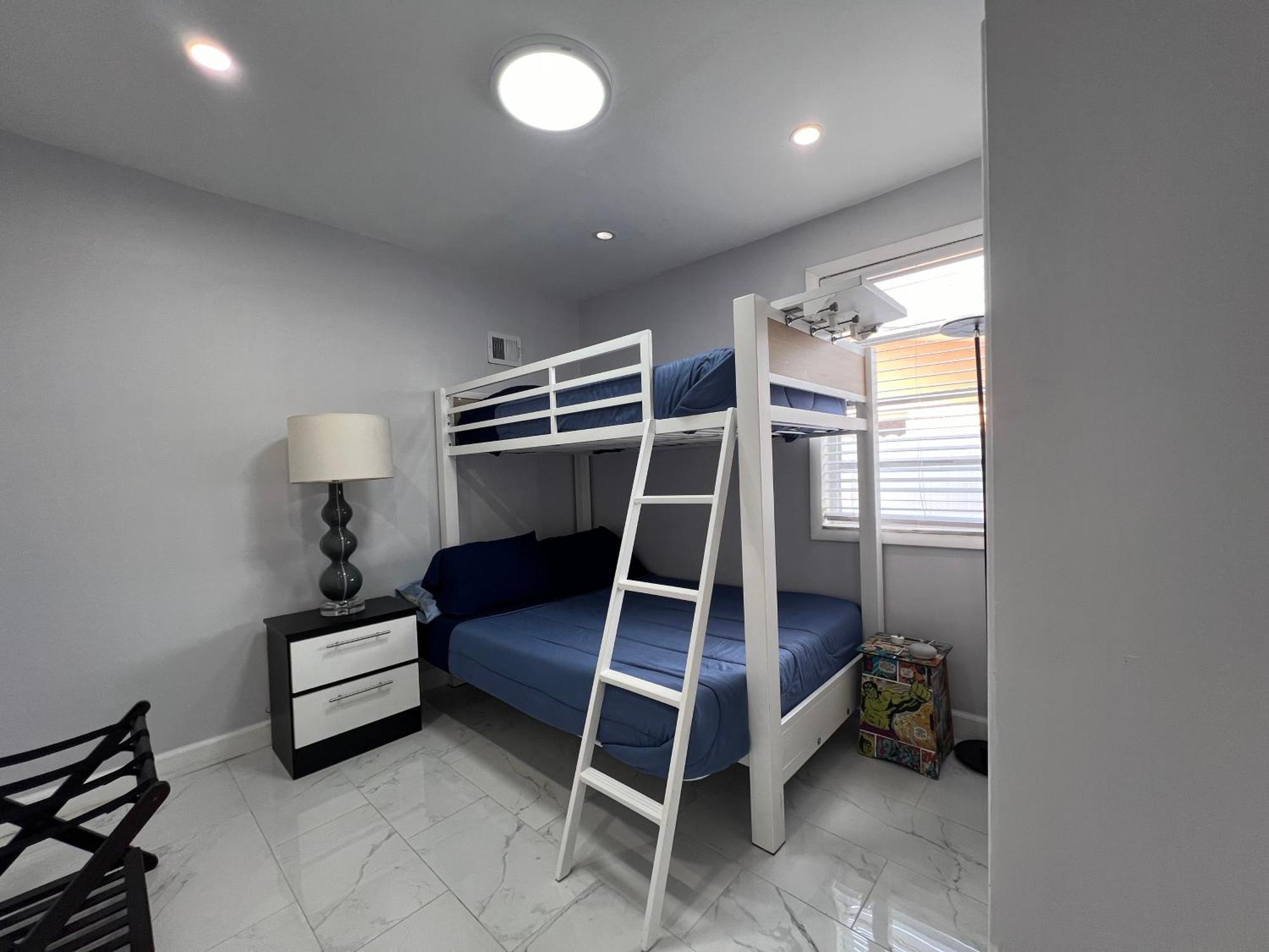 Charming Two Bedroom Apartment. Маямі Екстер'єр фото